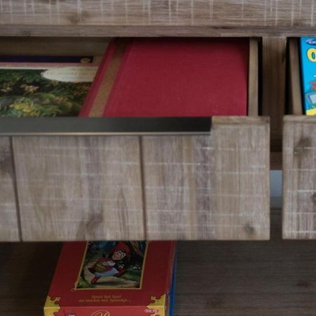 Groepsaccommodatie Kom In De Bedstee Sprookje Winterswijk Bagian luar foto