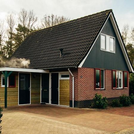 Groepsaccommodatie Kom In De Bedstee Sprookje Winterswijk Bagian luar foto
