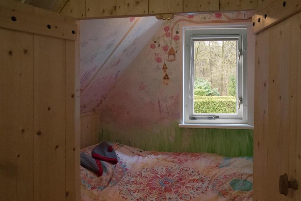 Groepsaccommodatie Kom In De Bedstee Sprookje Winterswijk Bagian luar foto