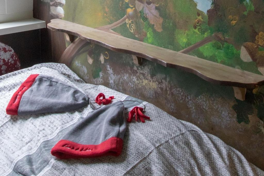 Groepsaccommodatie Kom In De Bedstee Sprookje Winterswijk Bagian luar foto